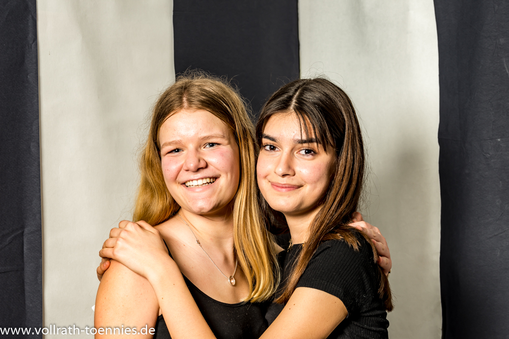 2020 02 01 Black & White Party 2403